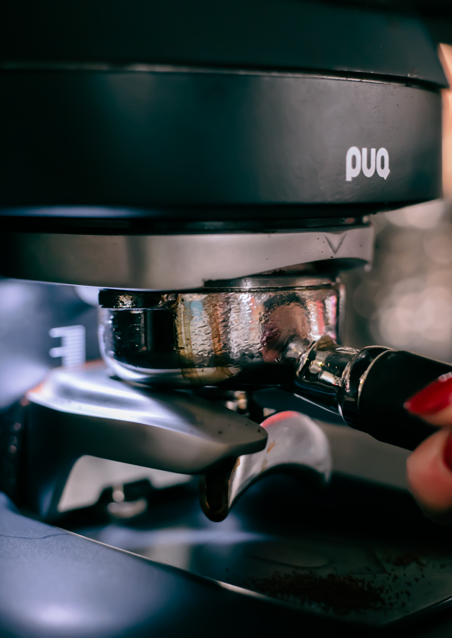 Tamper PUQpress — automatyczny docisk kawy